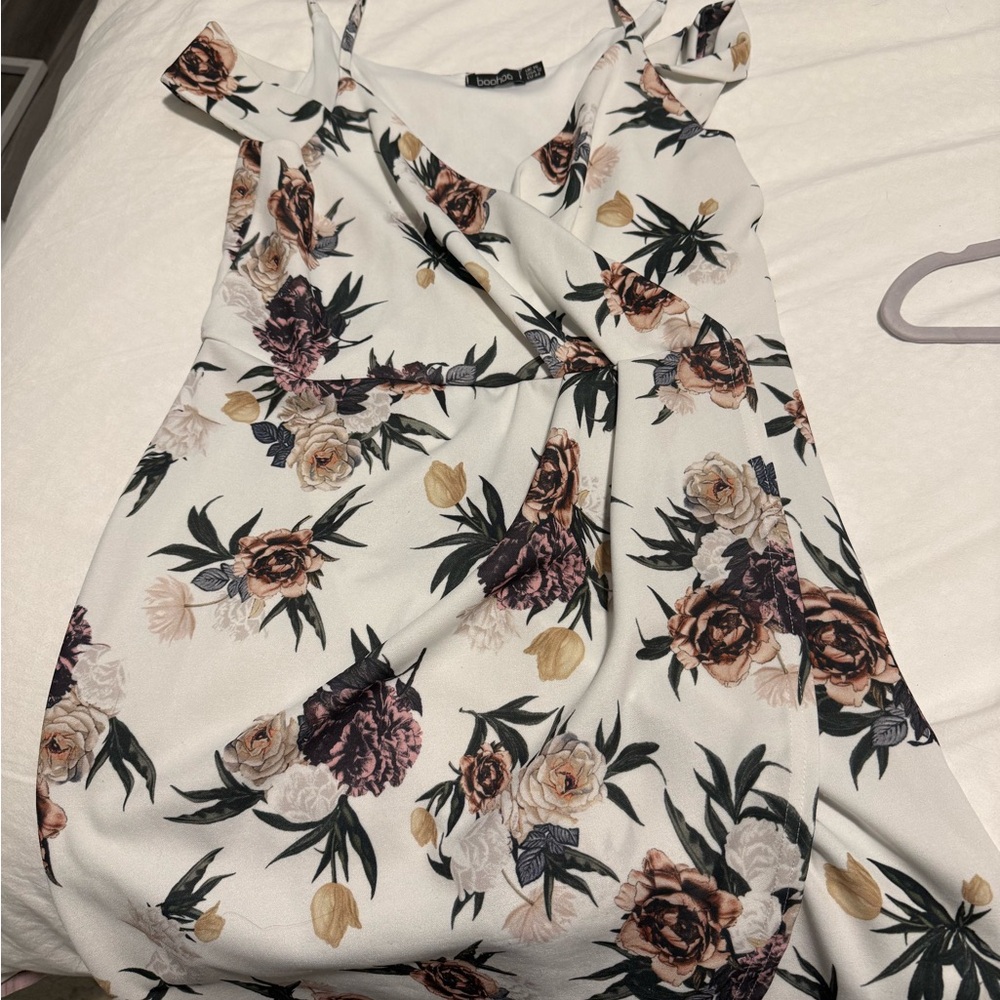 Boohoo White Floral Wrap Midi Dress